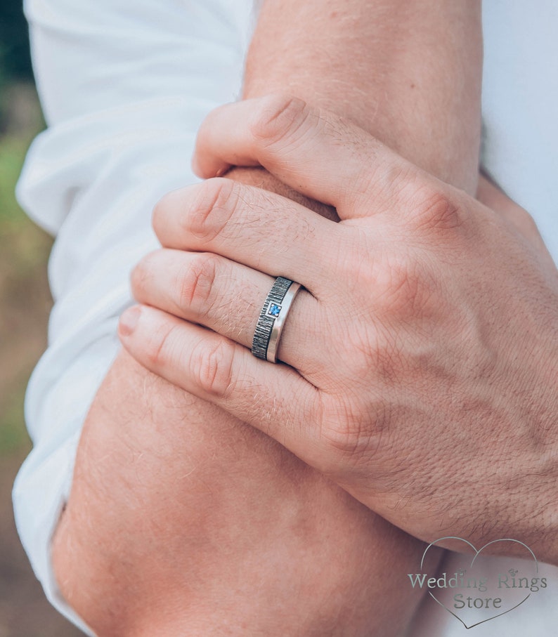 Silver two-level Sapphire Ring with Classic Strip and Tree bark