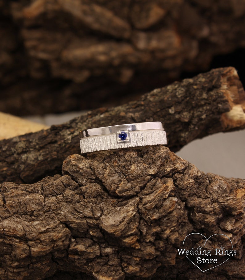 Silver two-level Sapphire Ring with Classic Strip and Tree bark