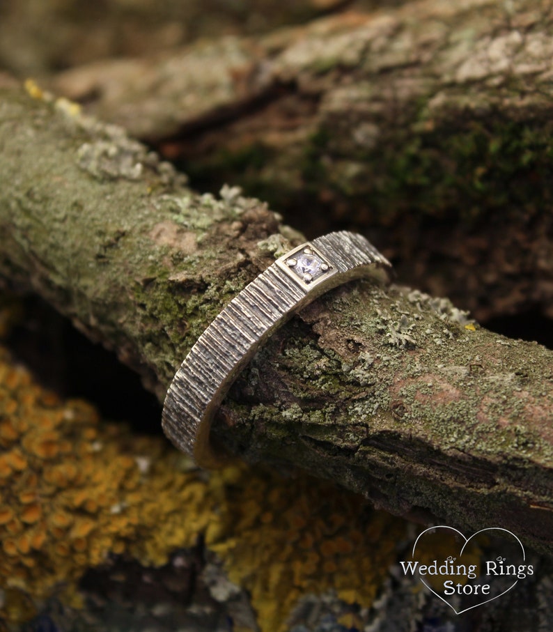 Simple Diamond Men's Wedding Ring band with Tree bark texture