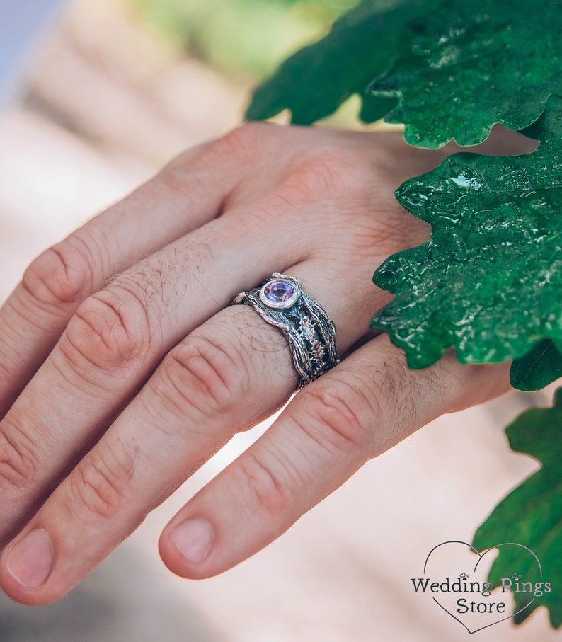 Oak Leaves in Wide Silver Ring with Amethyst