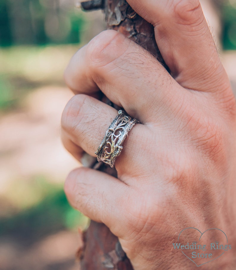 Men's Vintage Style Tree Silver Wedding Ring