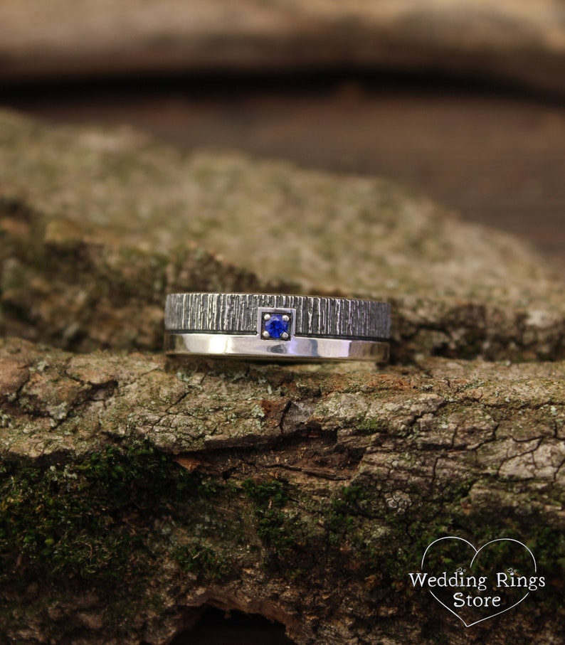 Silver two-level Sapphire Ring with Classic Strip and Tree bark