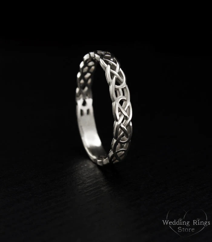 Silver Irish pattern braid Wedding Ring