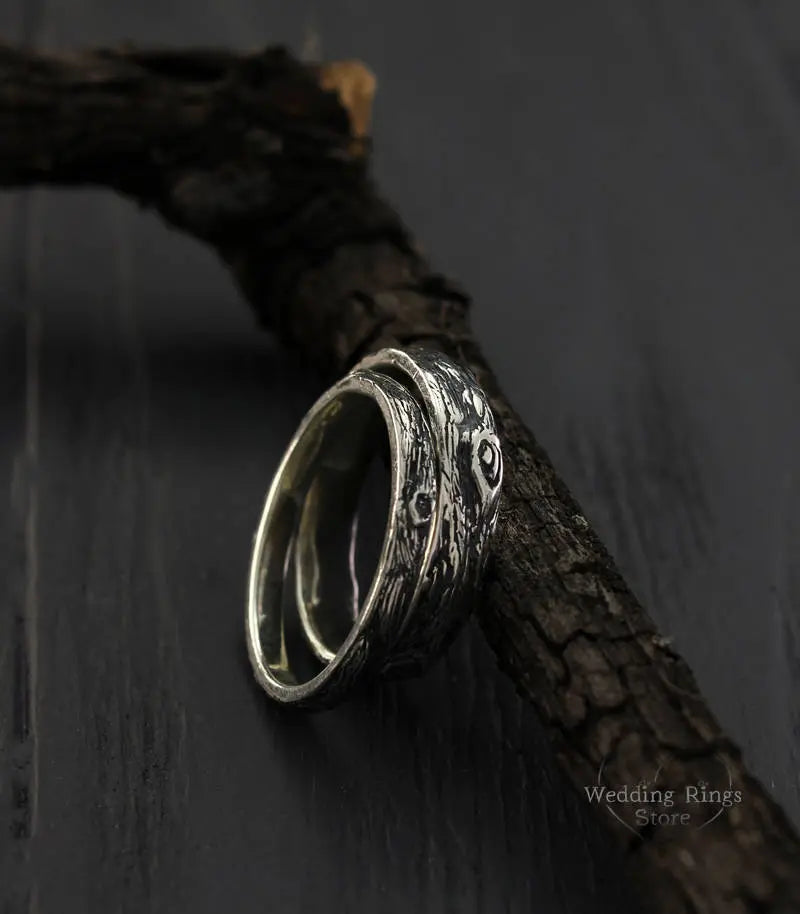 Tree bark His & Her Silver Nature Wedding Rings Set