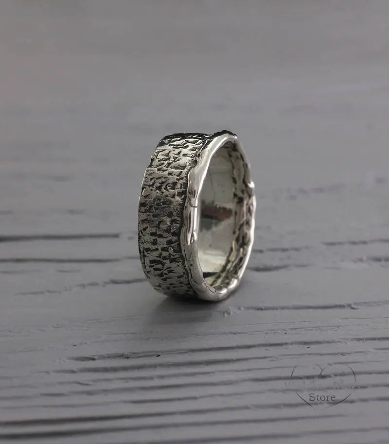 Oxidized Silver & Exclusive facet Wide Wedding Ring