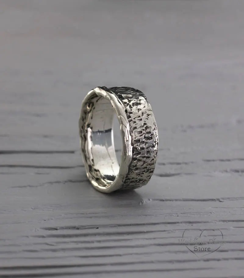 Oxidized Silver & Exclusive facet Wide Wedding Ring