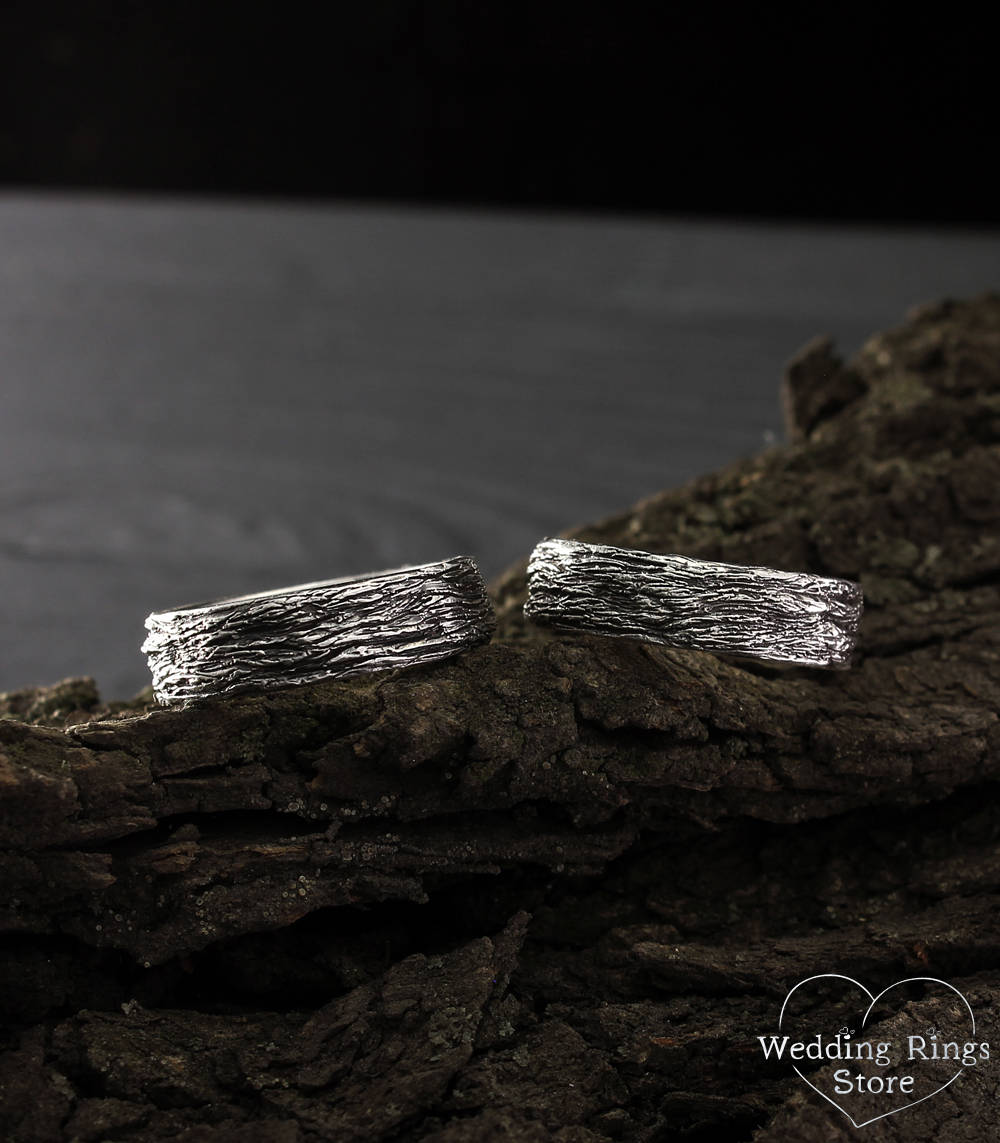 Family Heart Silver Woodbark Matching Wedding Bands Set