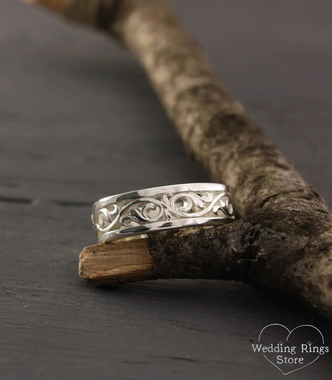 Vintage style Wedding Band — Silver Nature Ring