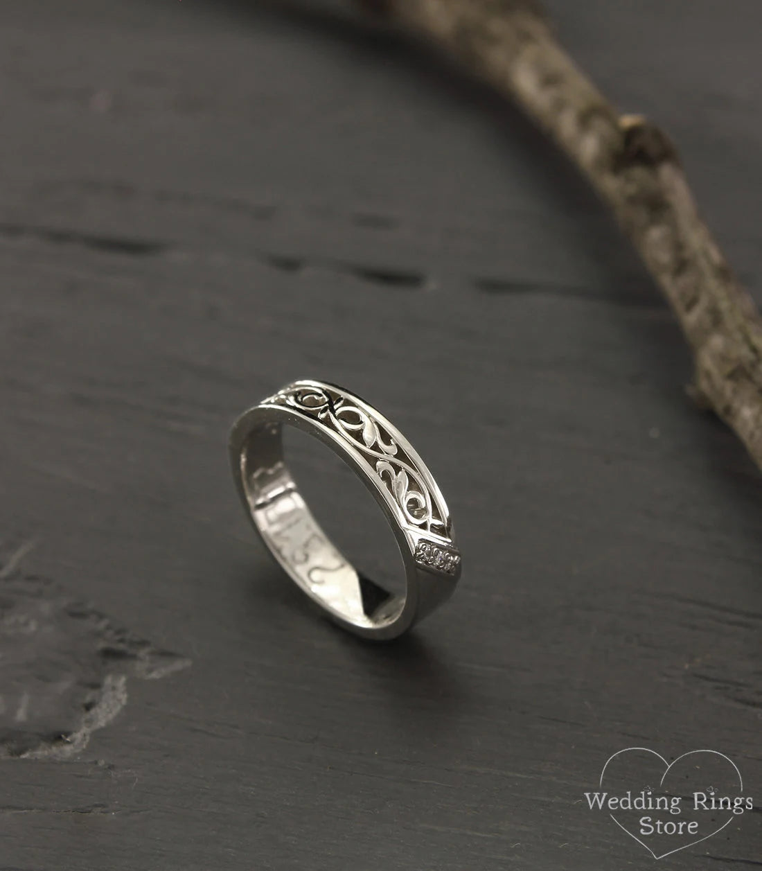 Vine small Wedding Band with Diamonds — Vintage style Silver Ring