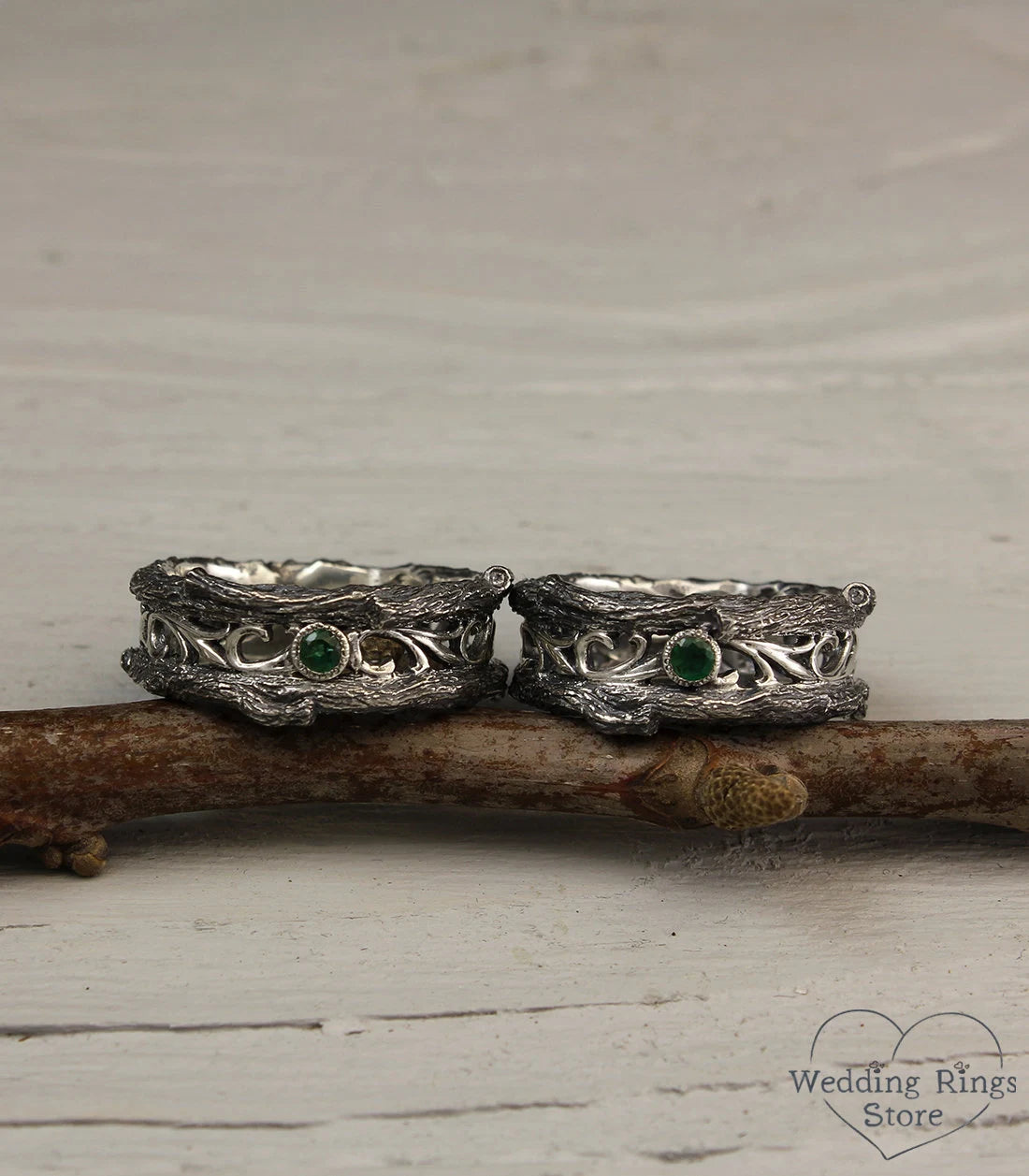 Forest & Vintage Style Silver Wedding Bands Set with Emeralds