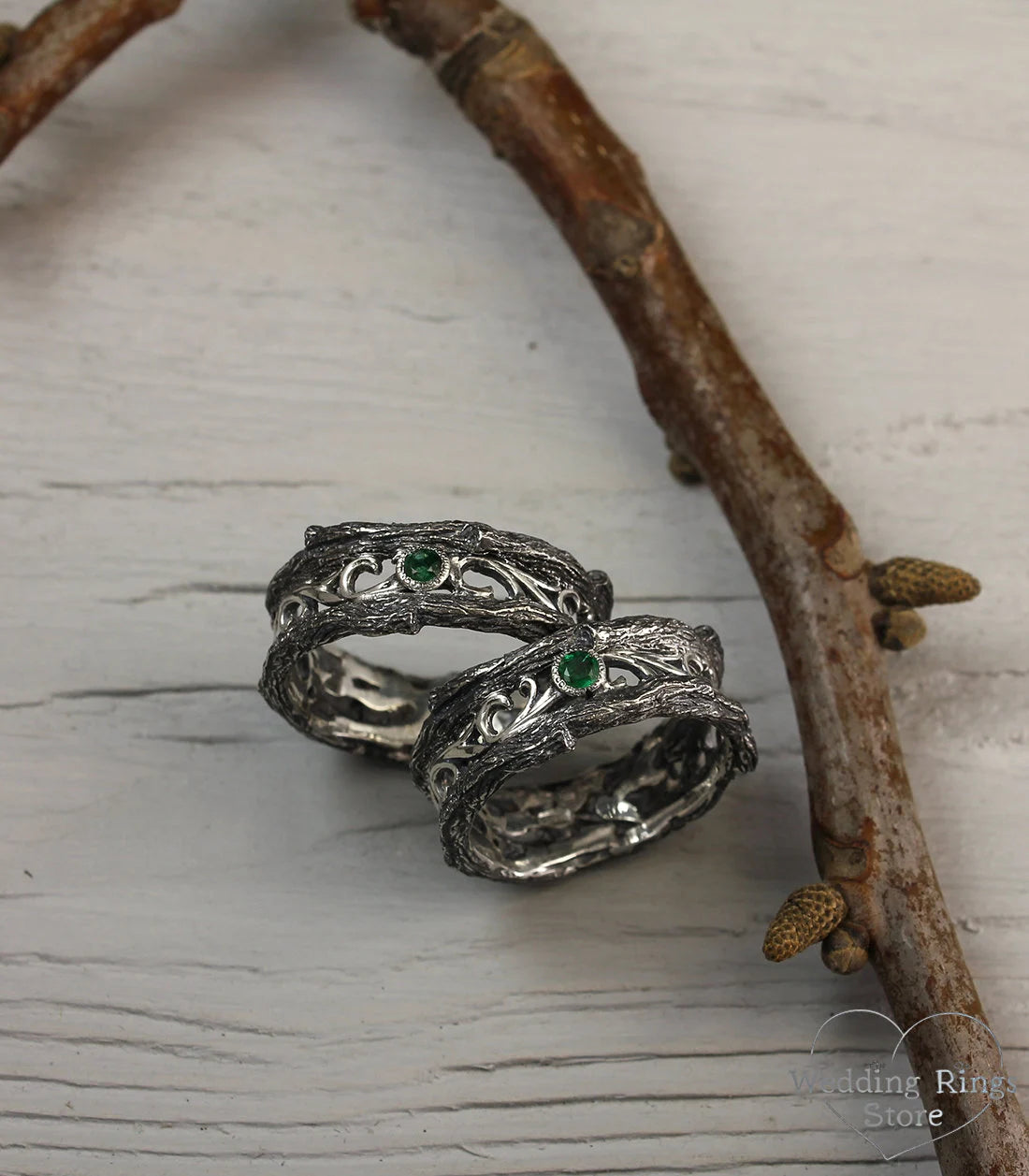 Forest & Vintage Style Silver Wedding Bands Set with Emeralds