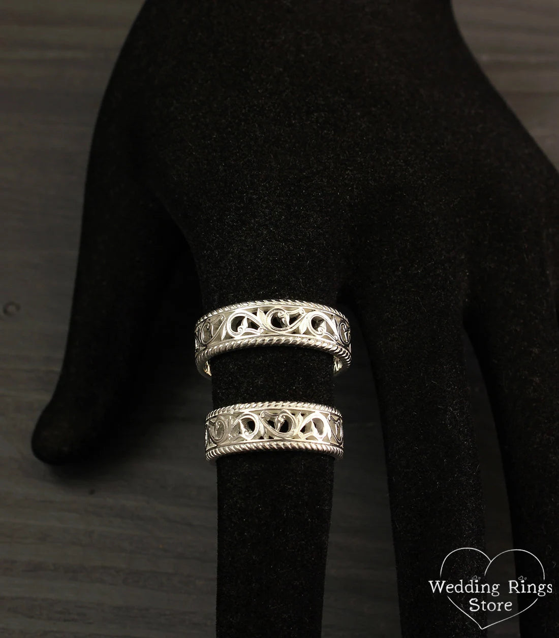 Filigree & Vintage style Silver Vine Wedding Rings Set