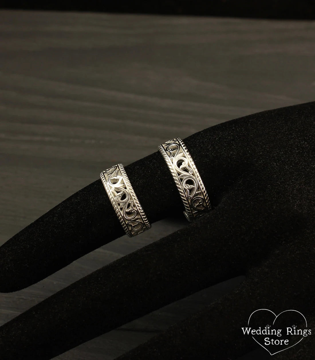 Filigree & Vintage style Silver Vine Wedding Rings Set