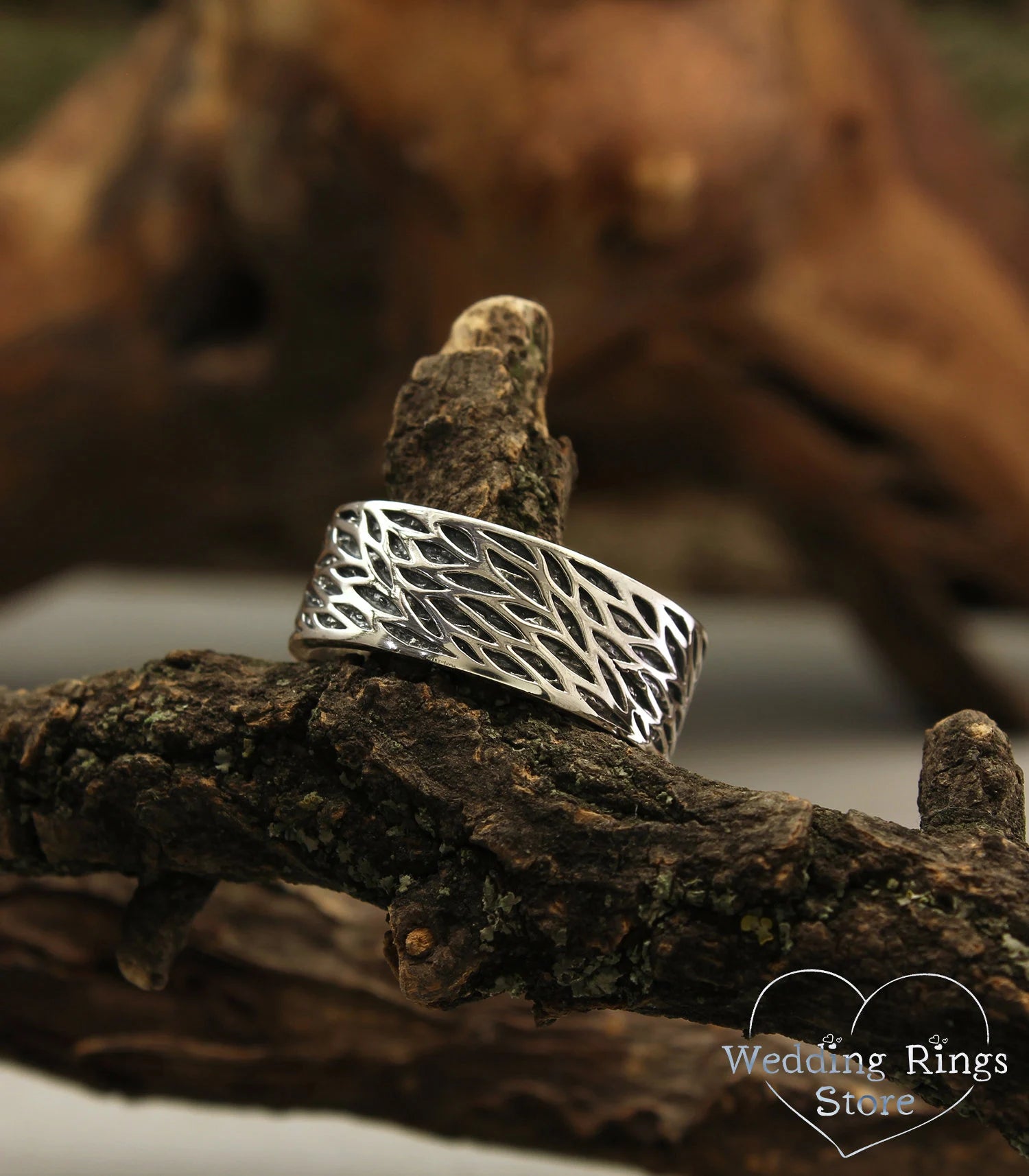 Stylish Leaves Sterling Silver Wedding Band in Vintage style