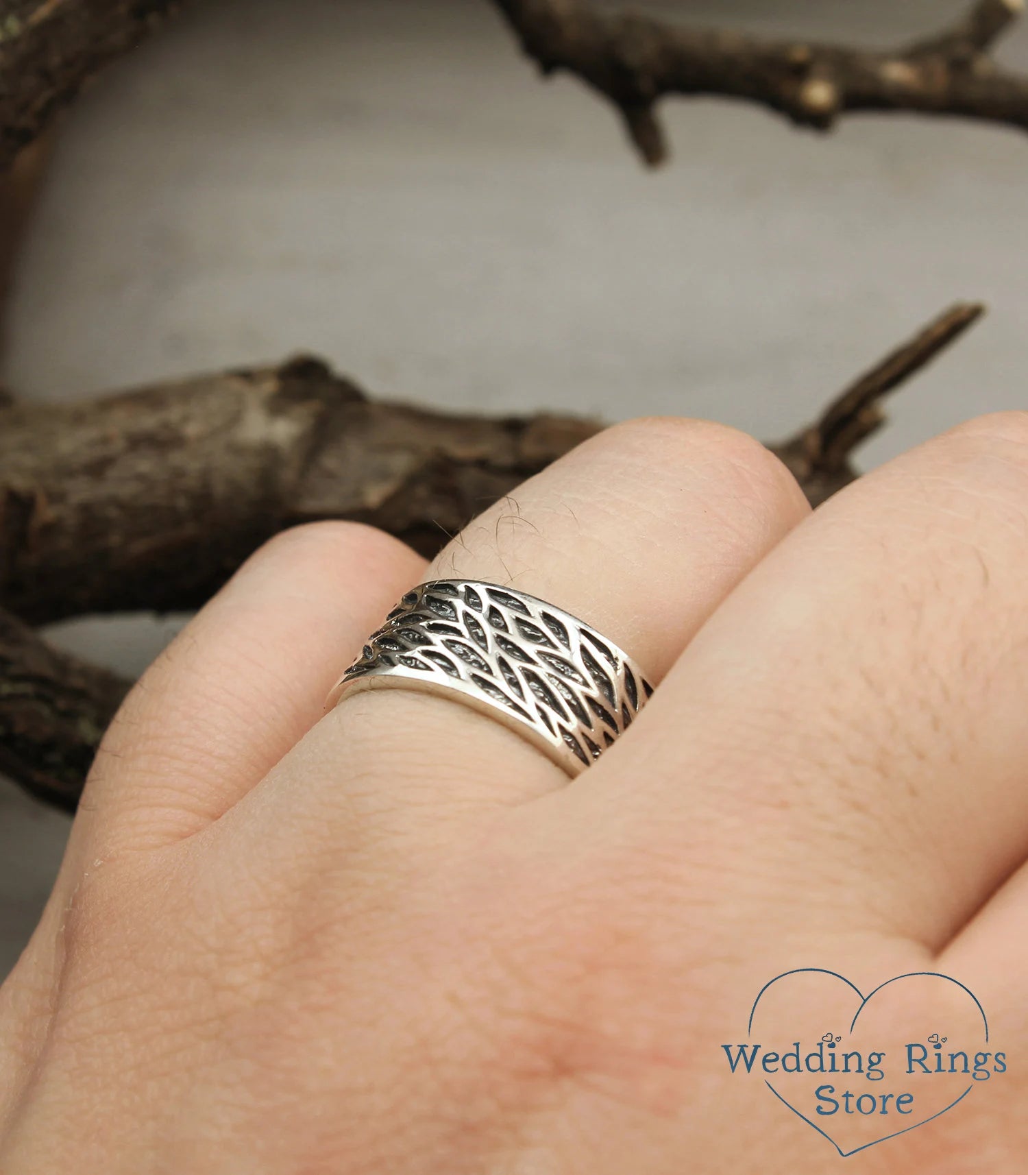 Stylish Leaves Sterling Silver Wedding Band in Vintage style