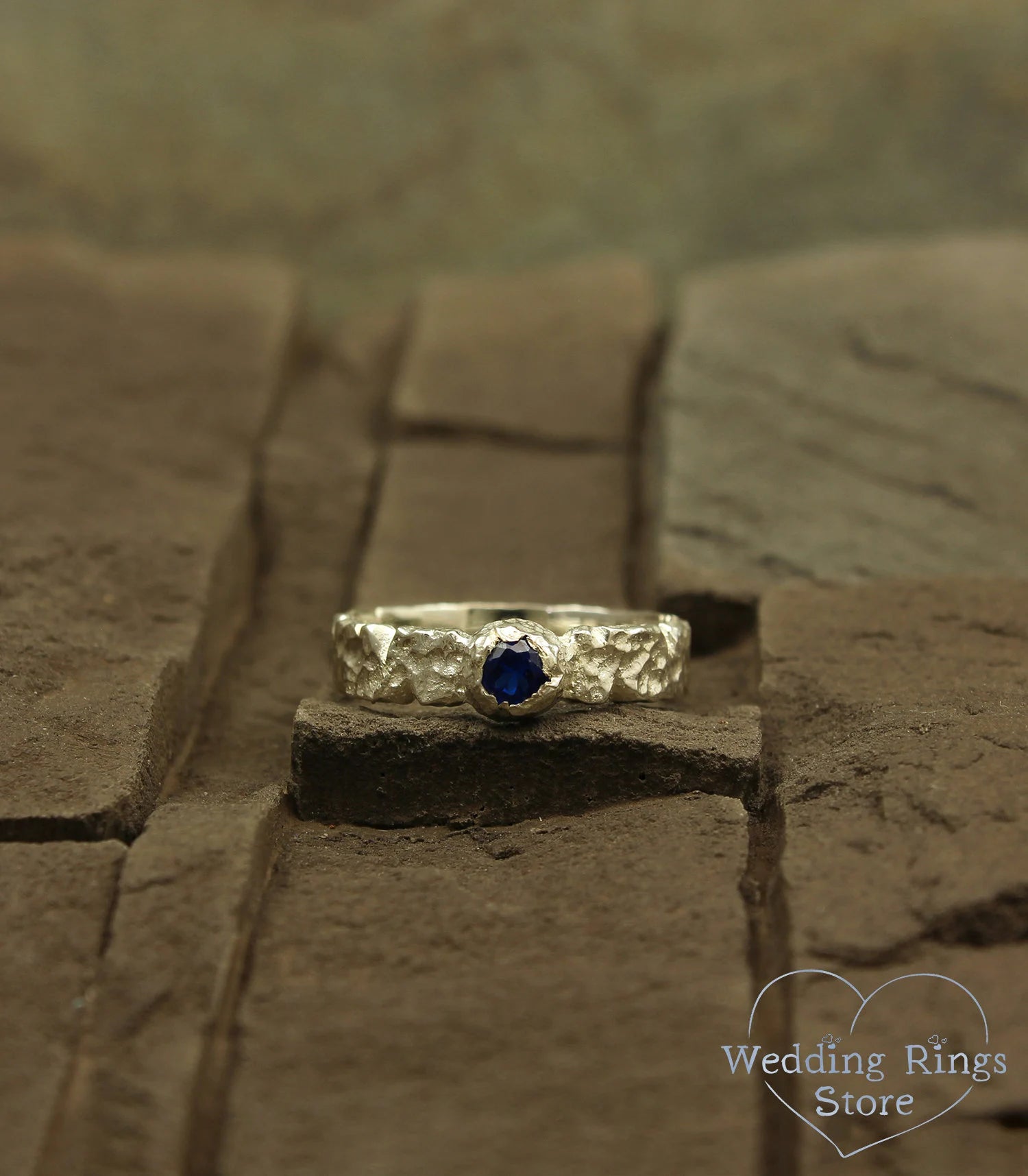 Sapphire Women's & Men's Hammered Sterling Silver Ring