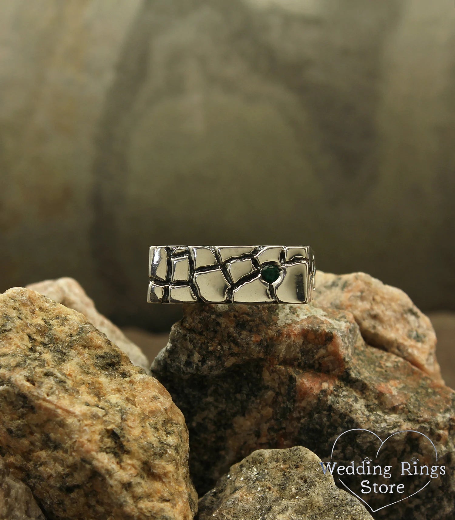 Cracked Flat Top Statement Ring with Natural Emerald