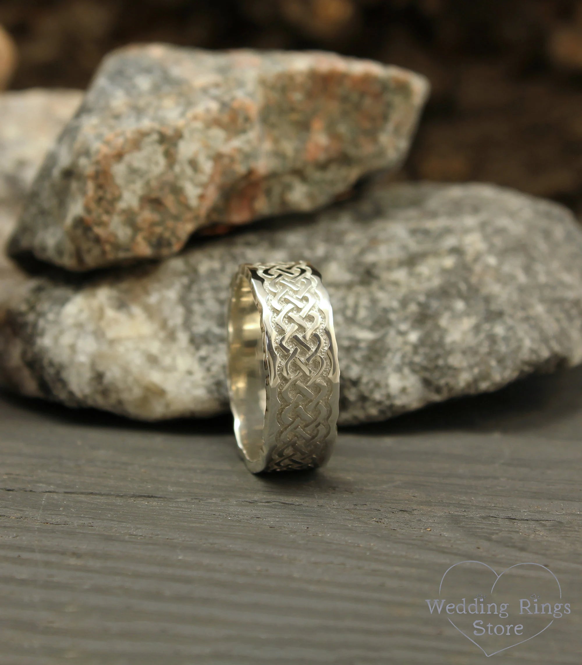 Vintage style Silver Irish Wedding Band