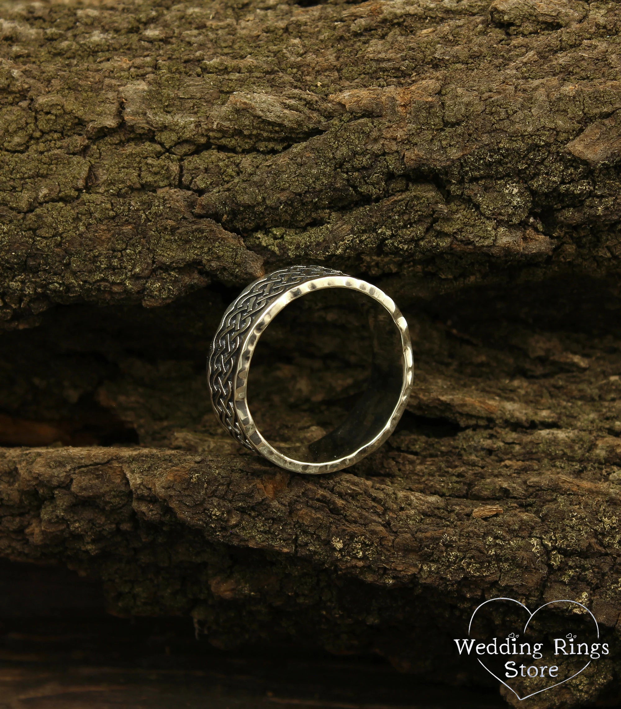 Vintage style Silver Irish Wedding Band