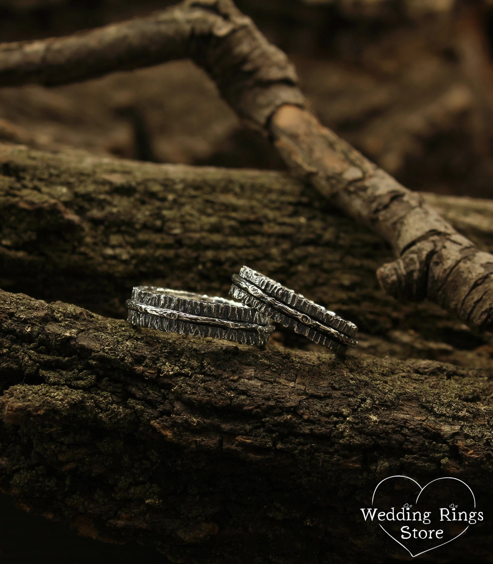 Unique Rustic Tree bark Wedding Rings Set