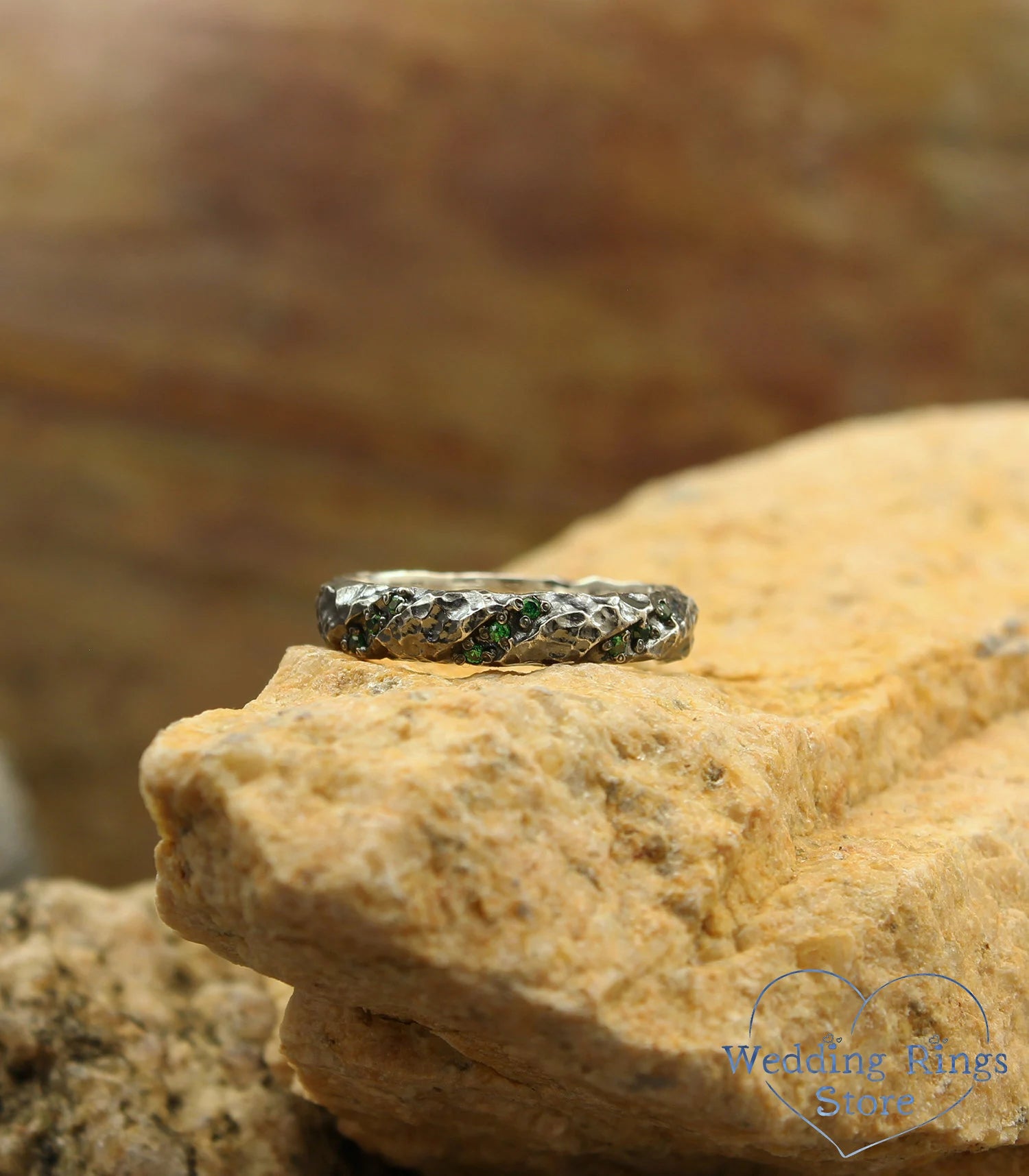 Unique Silver Hammered Wedding Band with Emerald gem