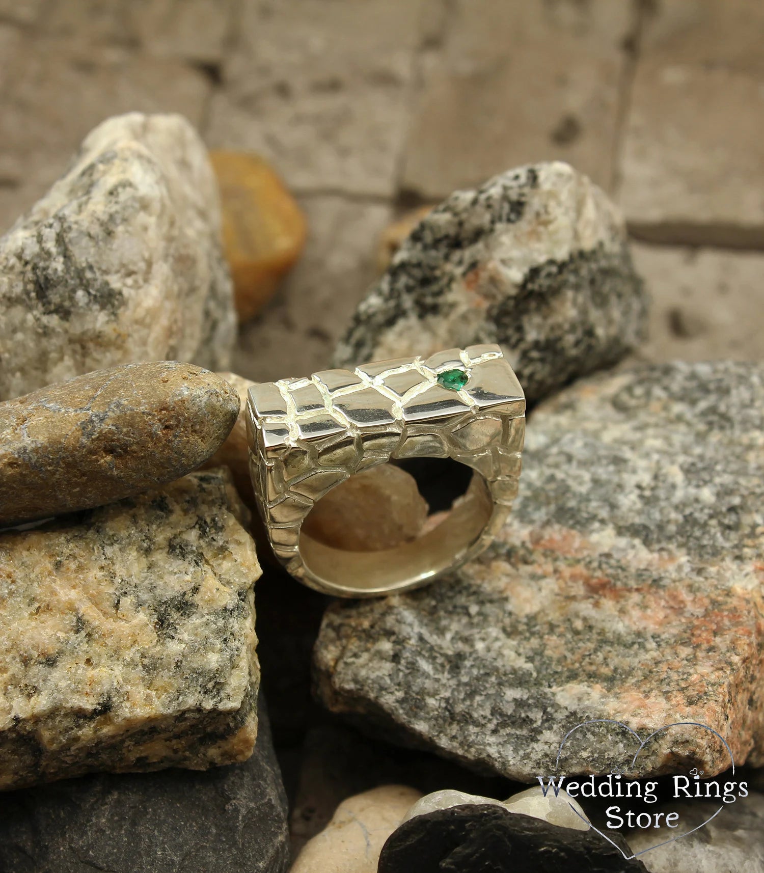 Cracked Flat Top Statement Ring with Natural Emerald