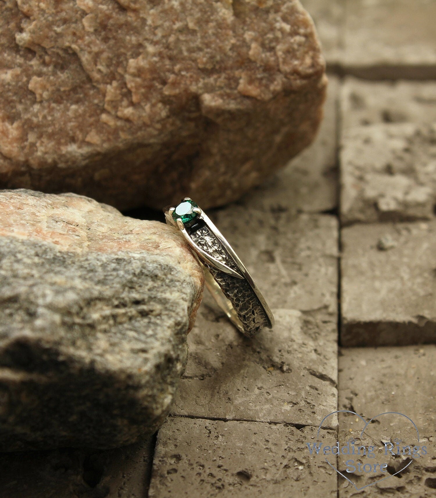 Avant garde Silver Hammered Engagement Ring with Emerald