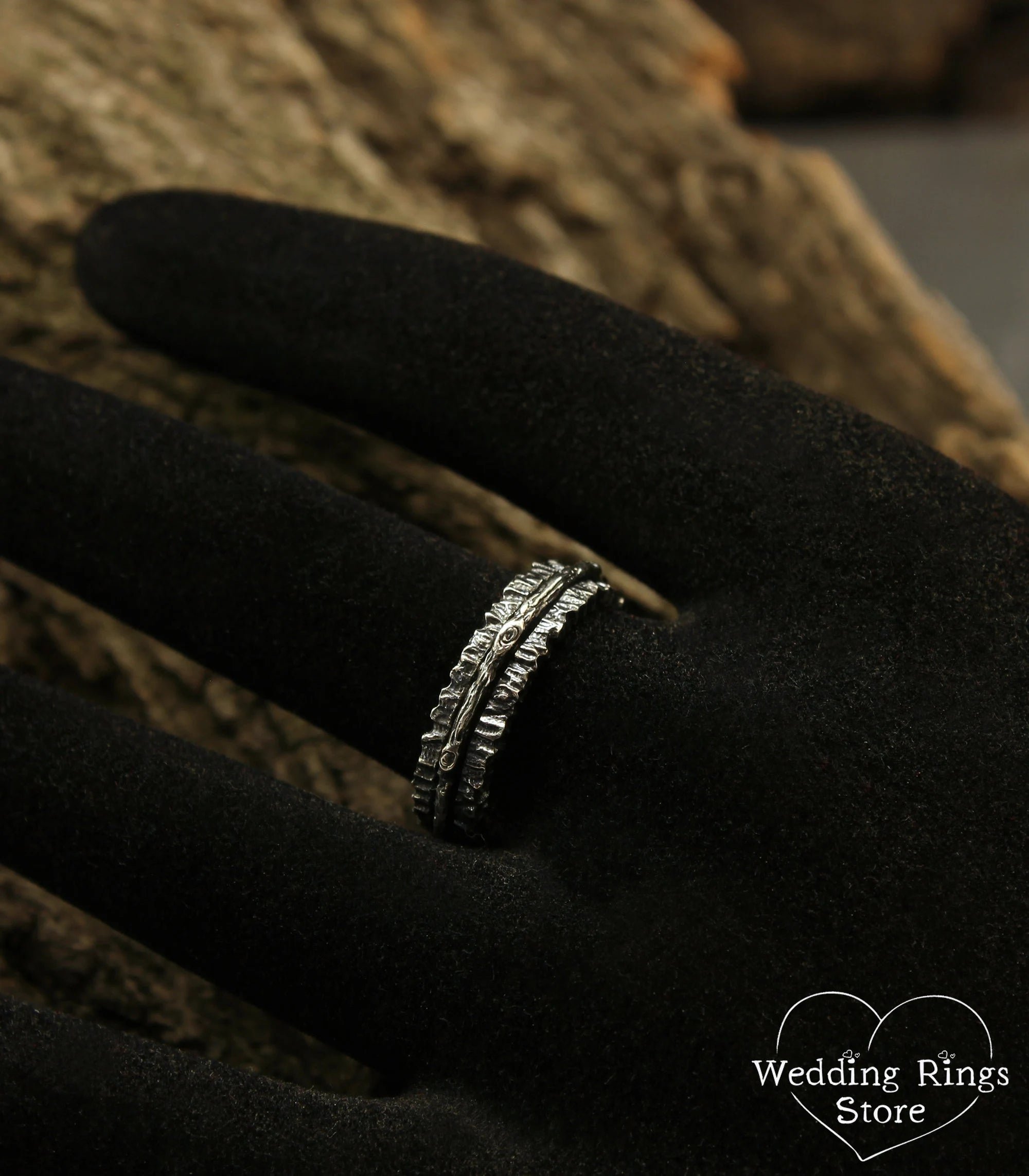 Unique Rustic Tree bark Wedding Rings Set