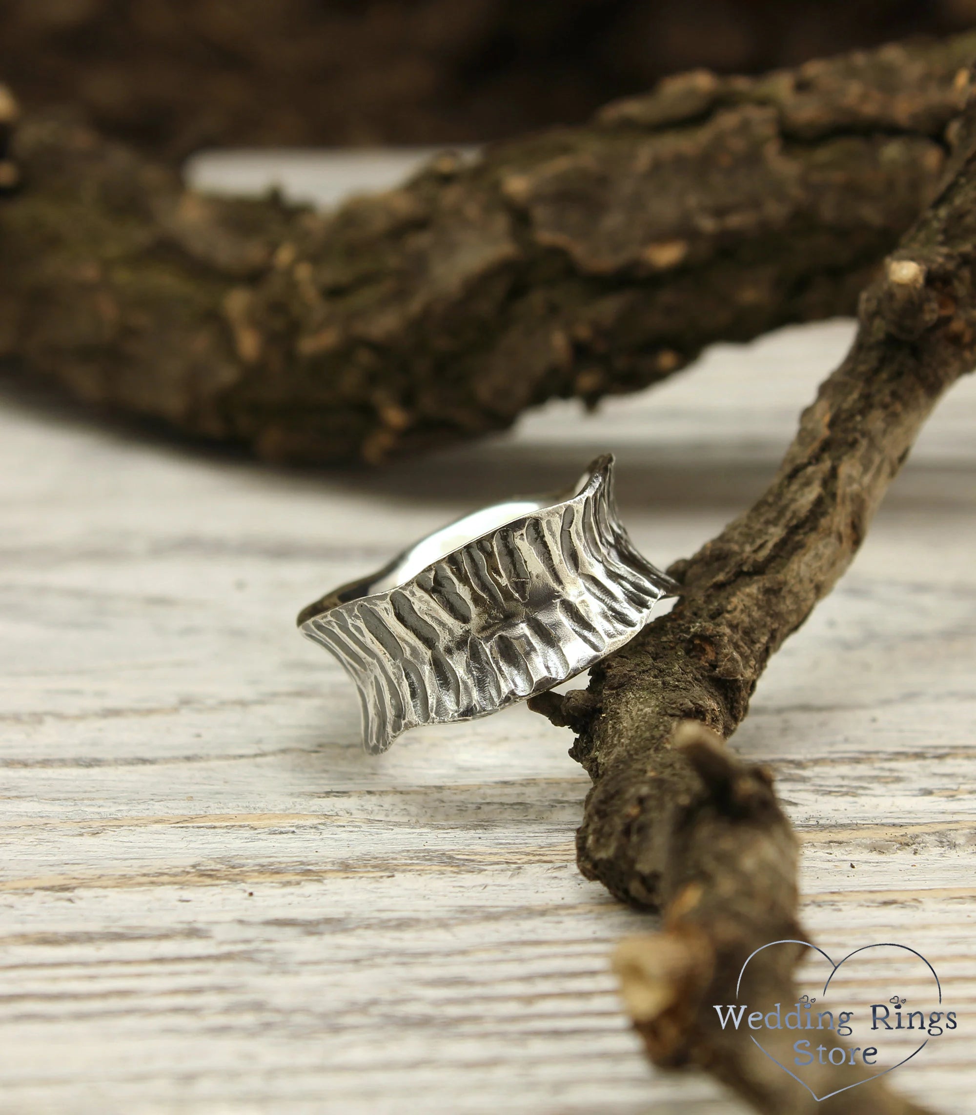 Wide Siver Leaf Band Ring Waved and Textured