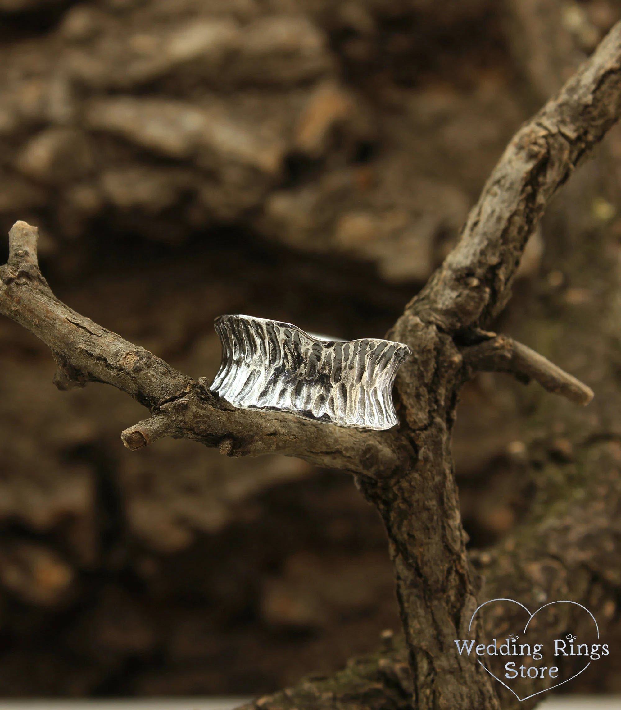 Wide Siver Leaf Band Ring Waved and Textured