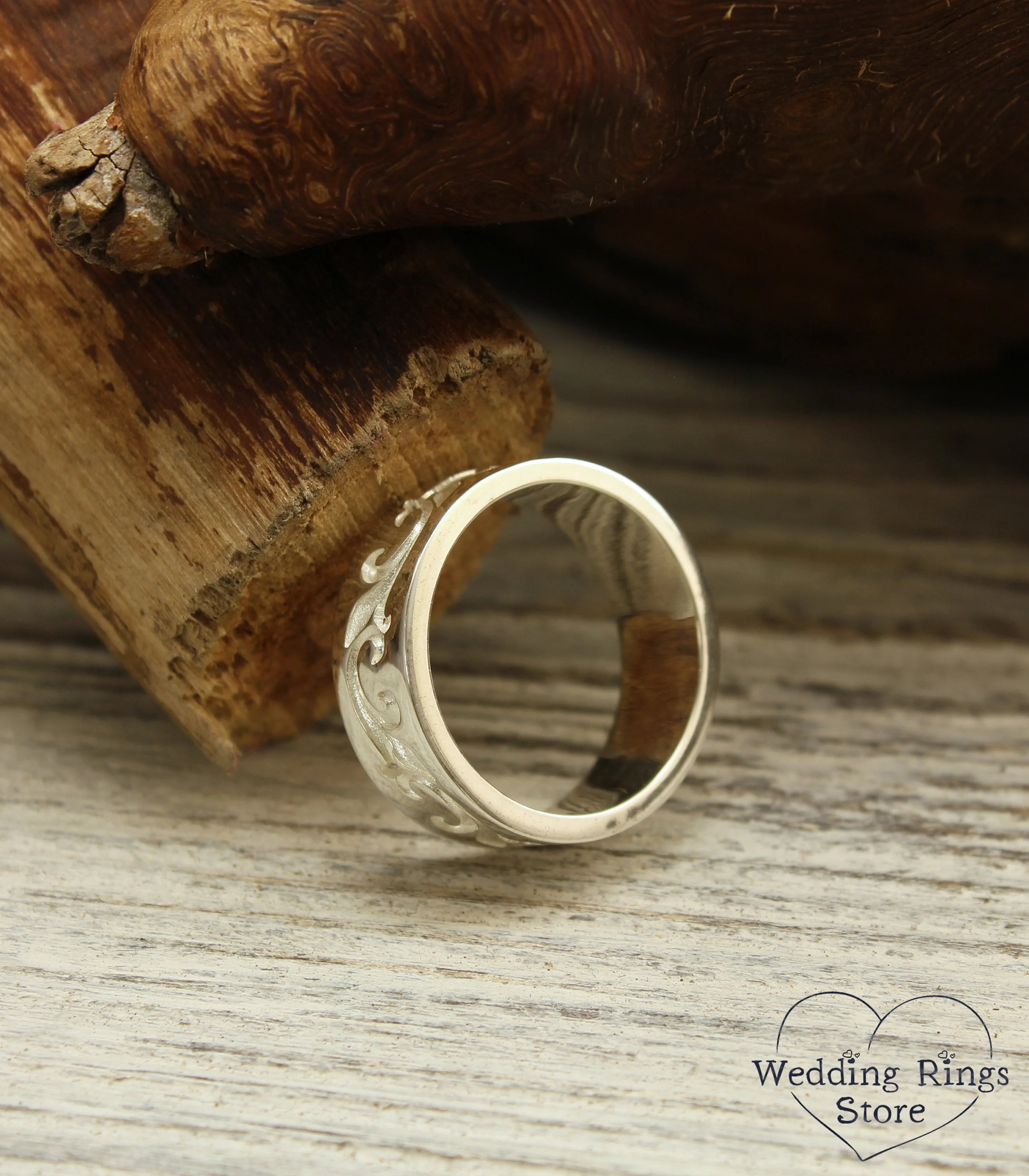 Unique Men's Vine Wedding Band in Vintage style