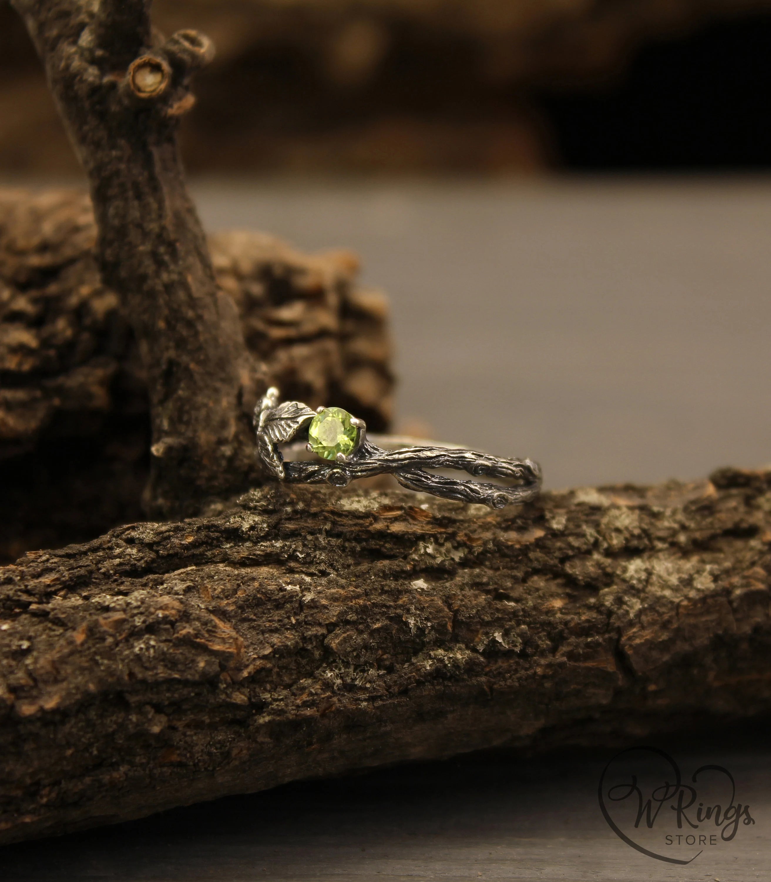 Dainty Branch and Leaves Peridot Ring – Flower on the Twig