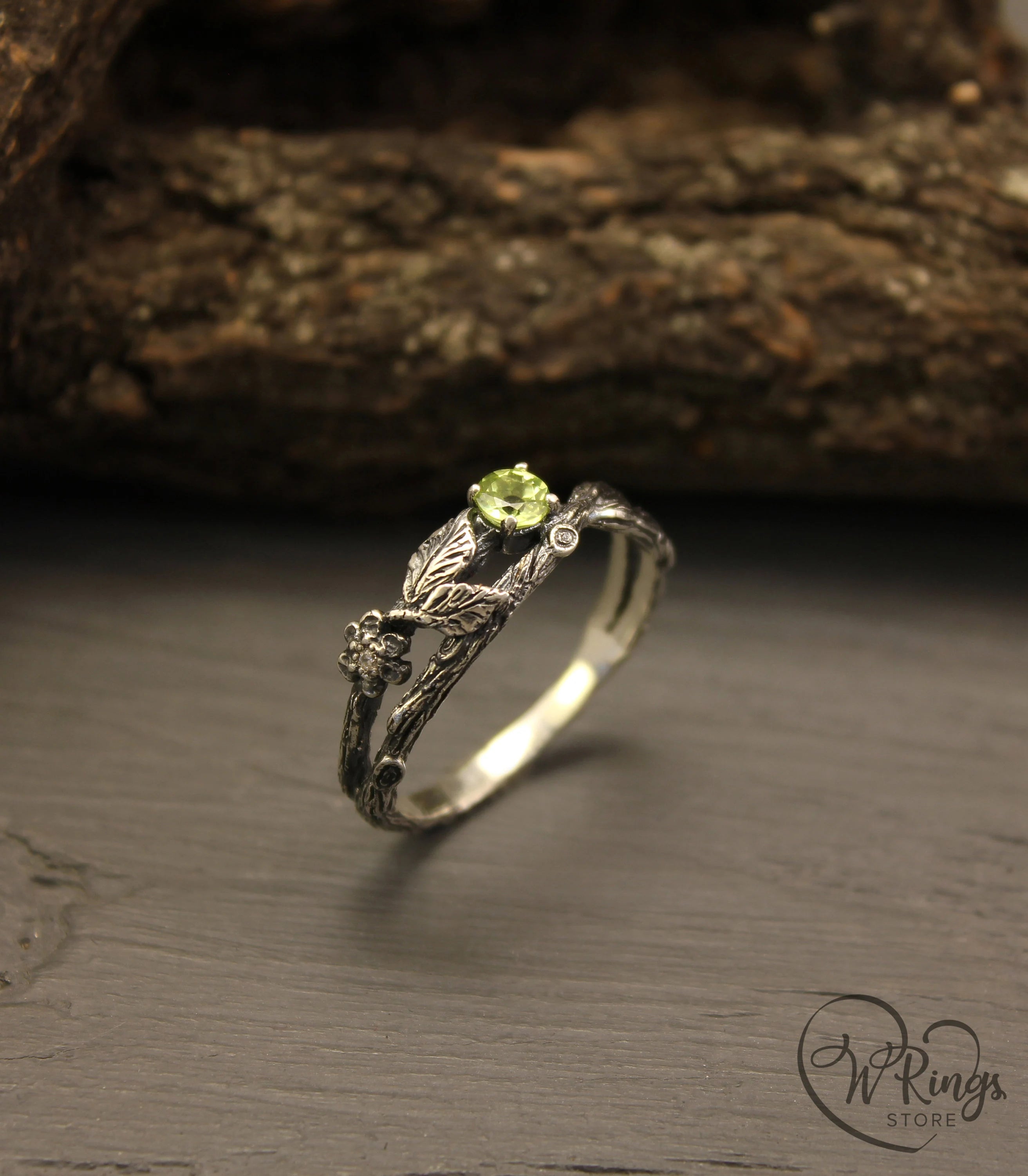 Dainty Branch and Leaves Peridot Ring – Flower on the Twig