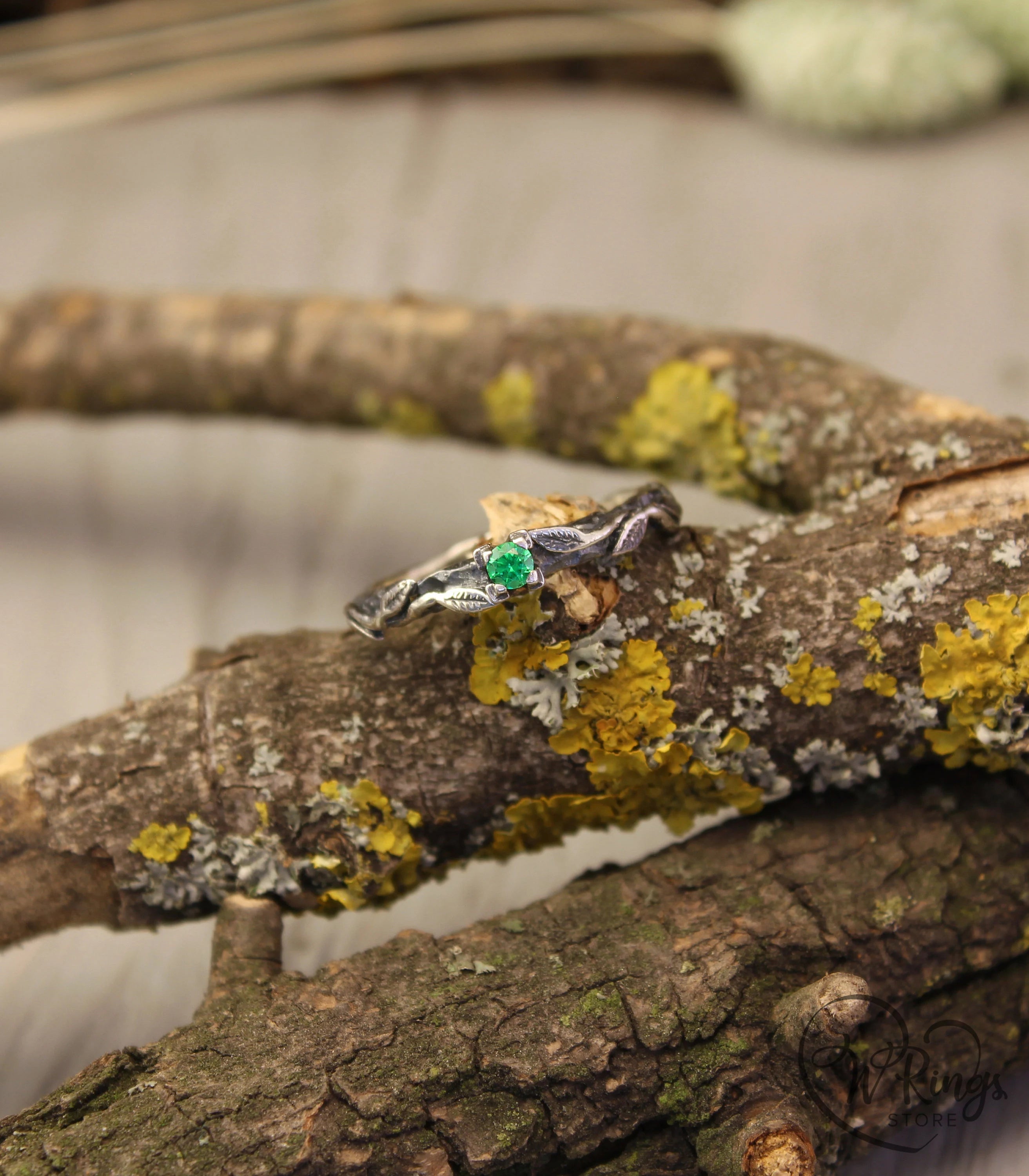 Wild Nature Hammered Silver Ring with Emerald and Leaves