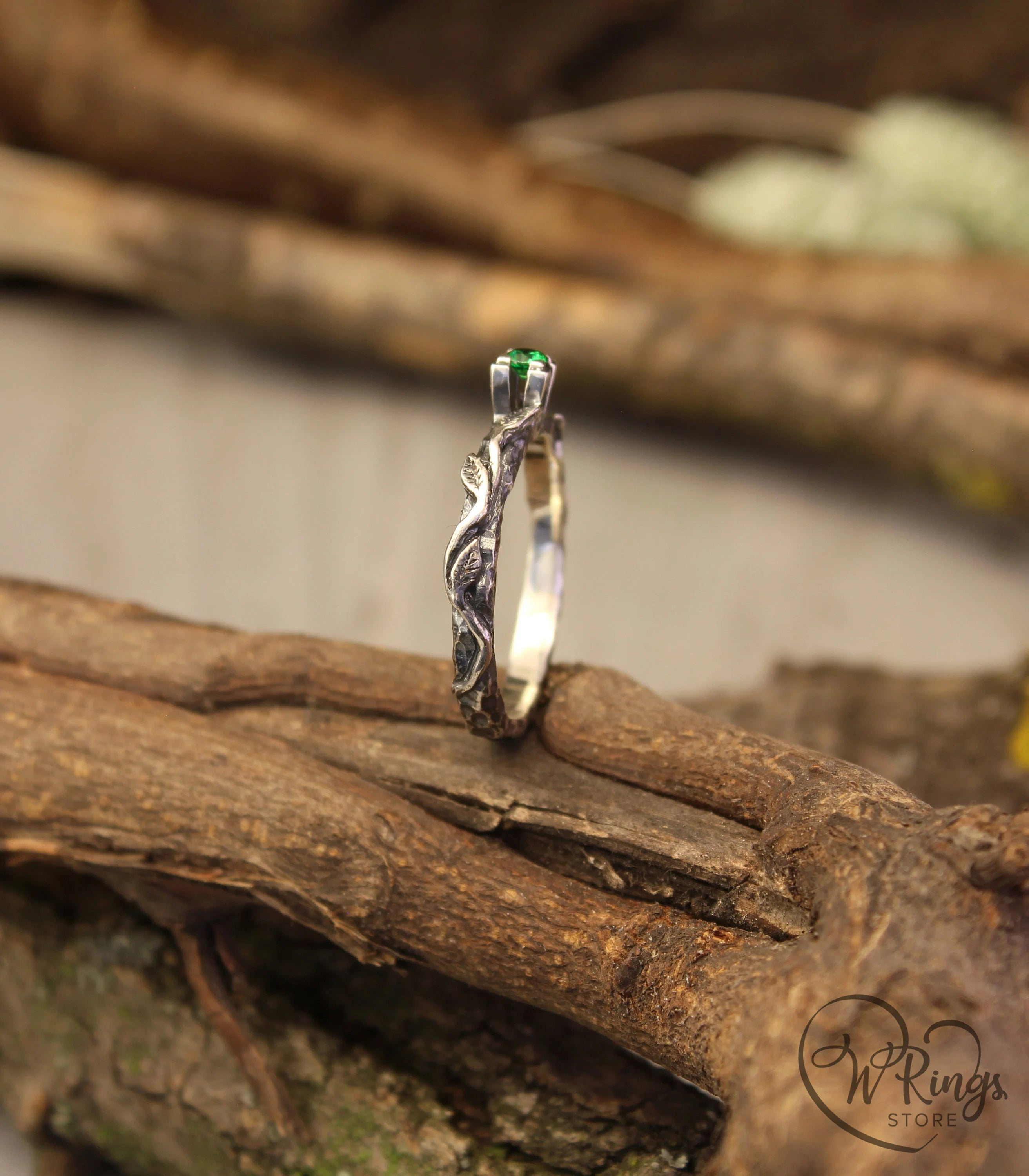 Wild Nature Hammered Silver Ring with Emerald and Leaves