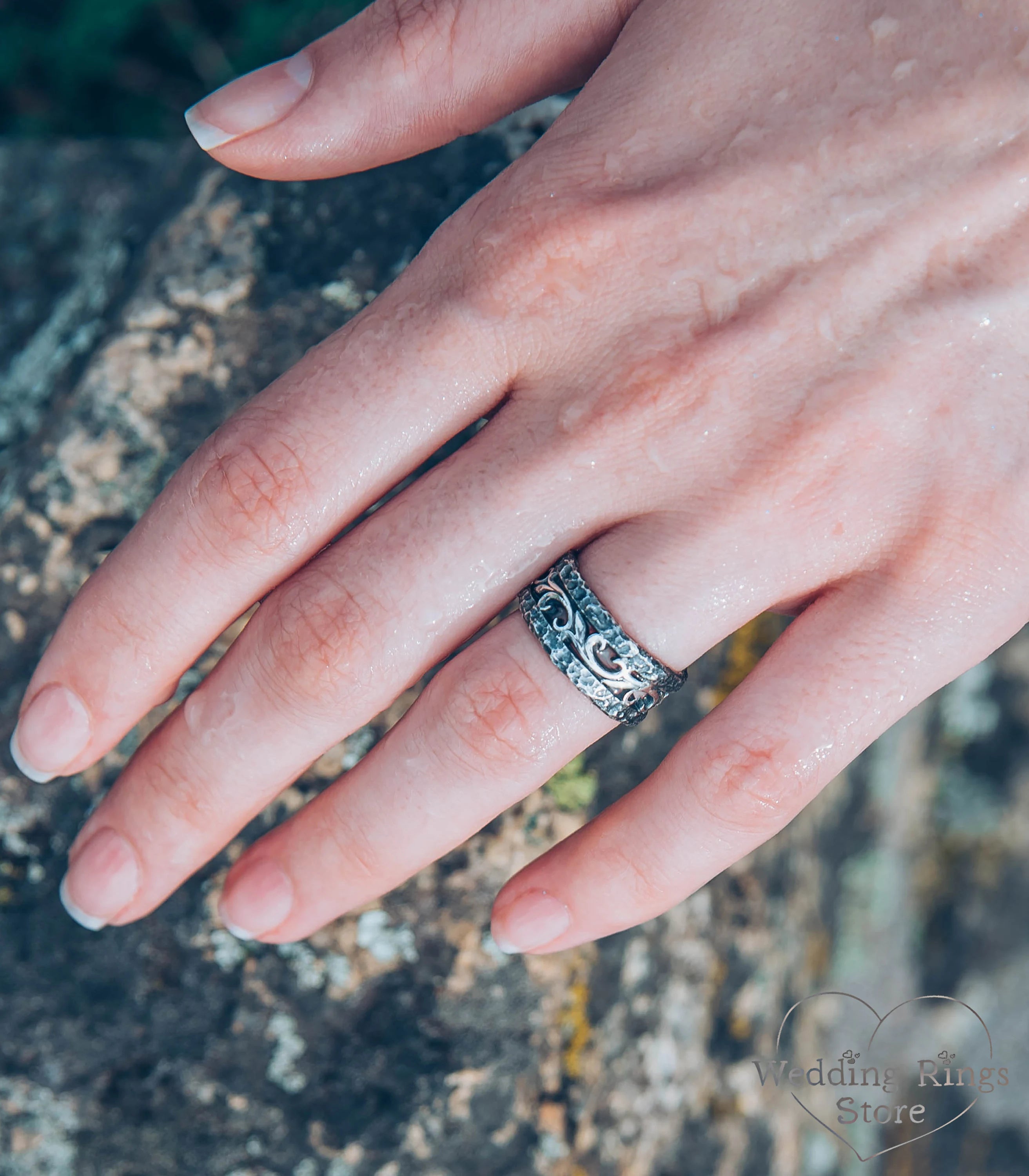 Hammered Wedding Band Vintage style Vine & Rocky Silver