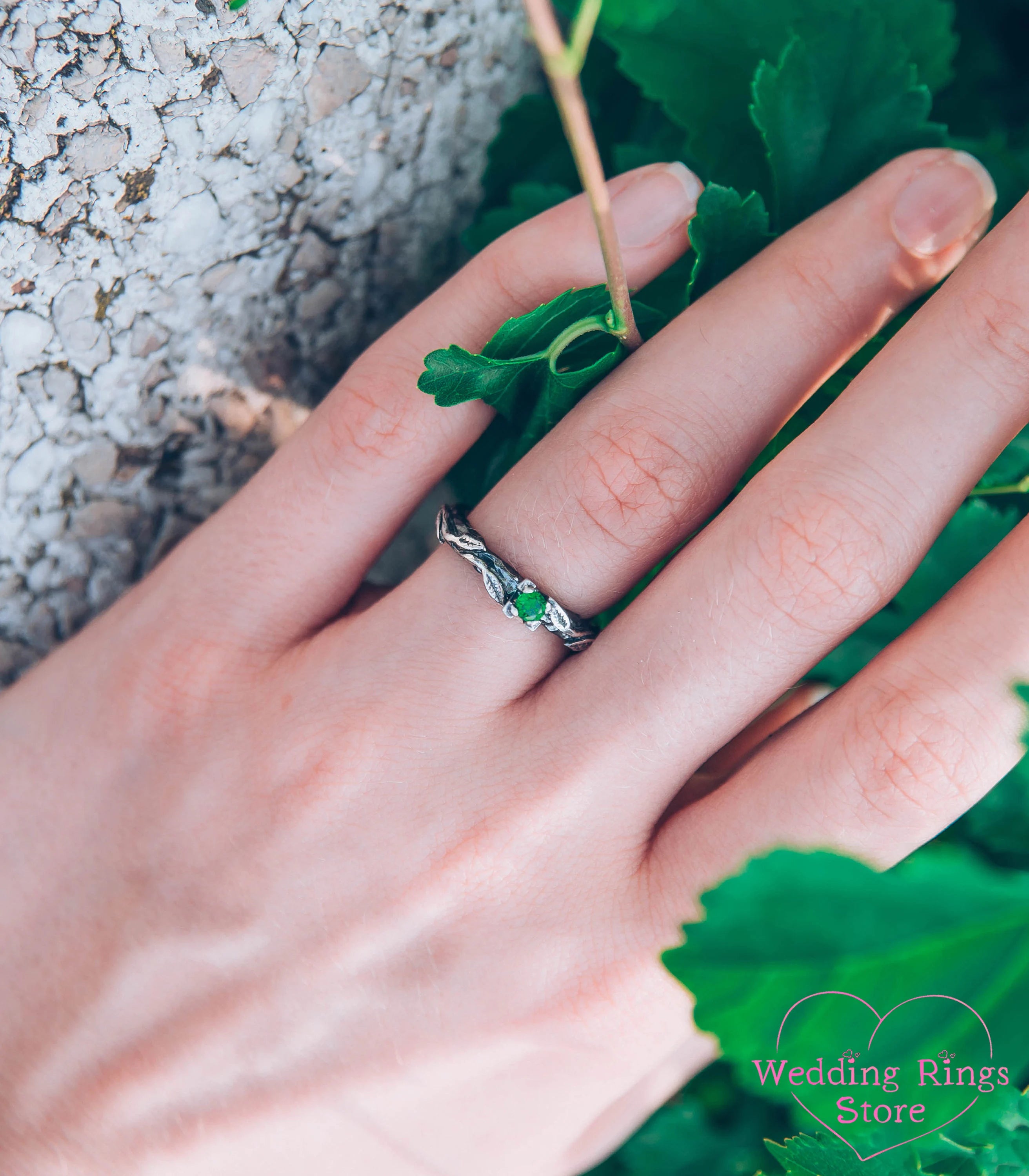 Wild Nature Hammered Silver Ring with Emerald and Leaves