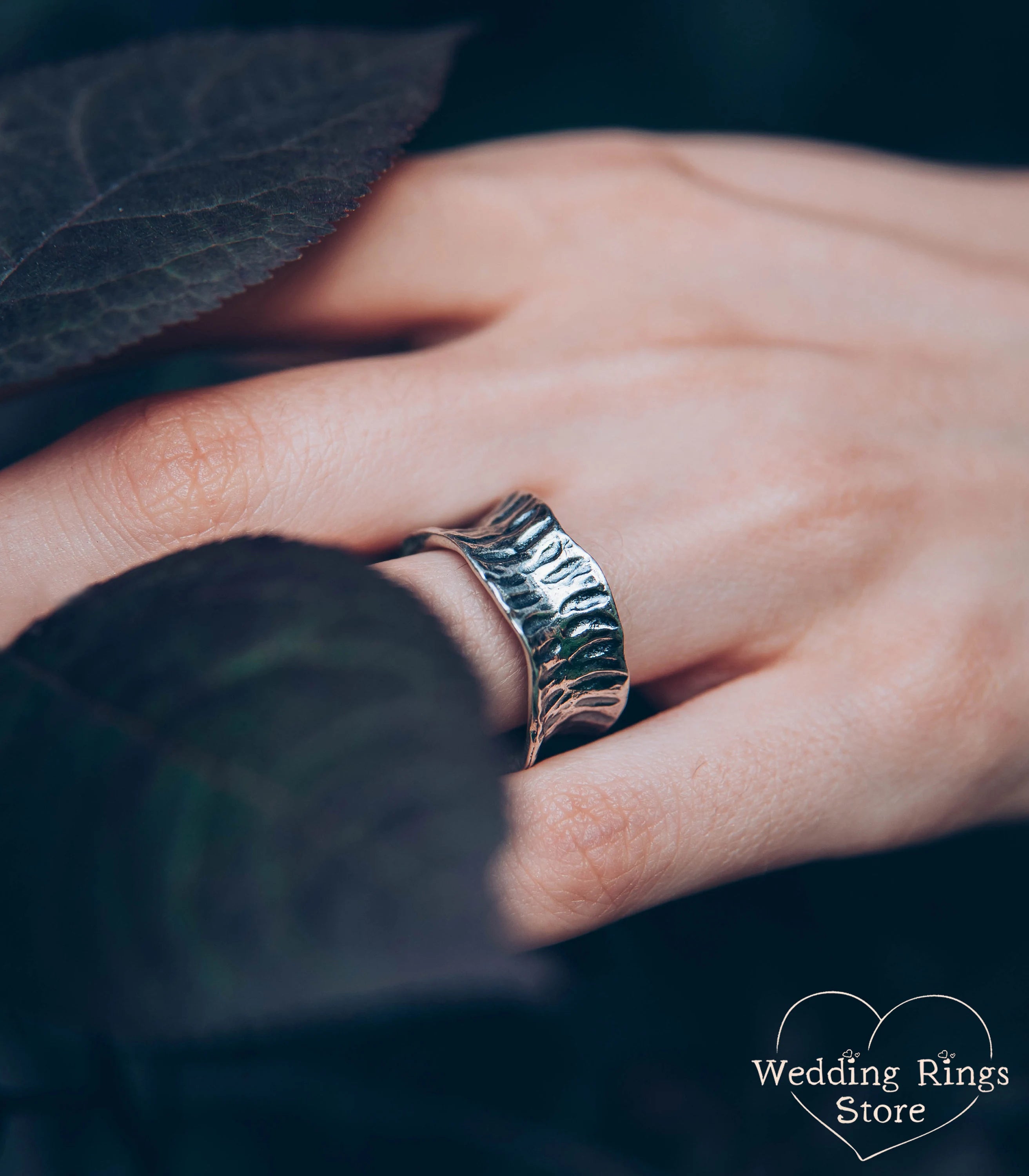 Wide Siver Leaf Band Ring Waved and Textured