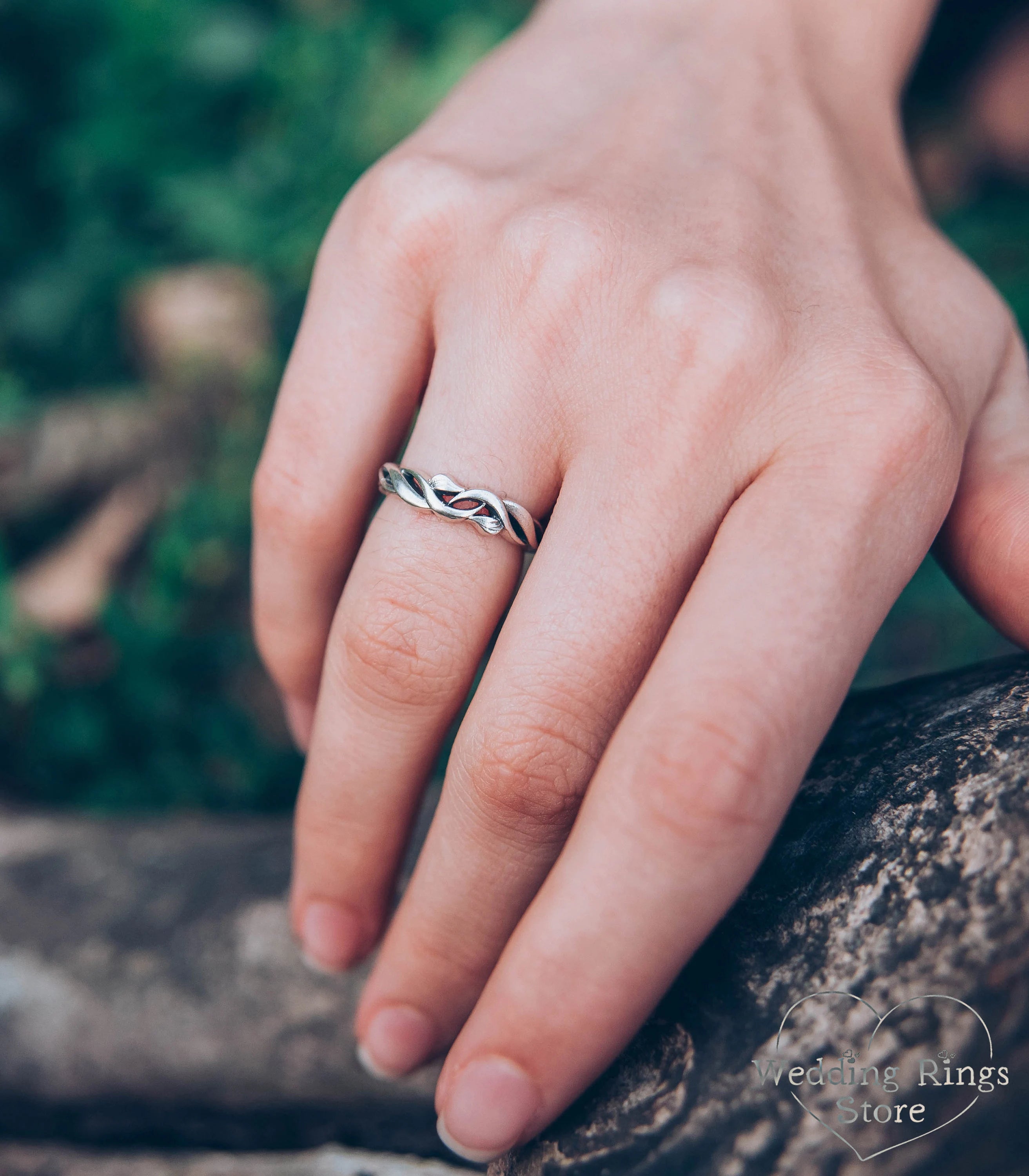 Sterling Silver scrollwork Braided Wedding Ring with delicate Leaves