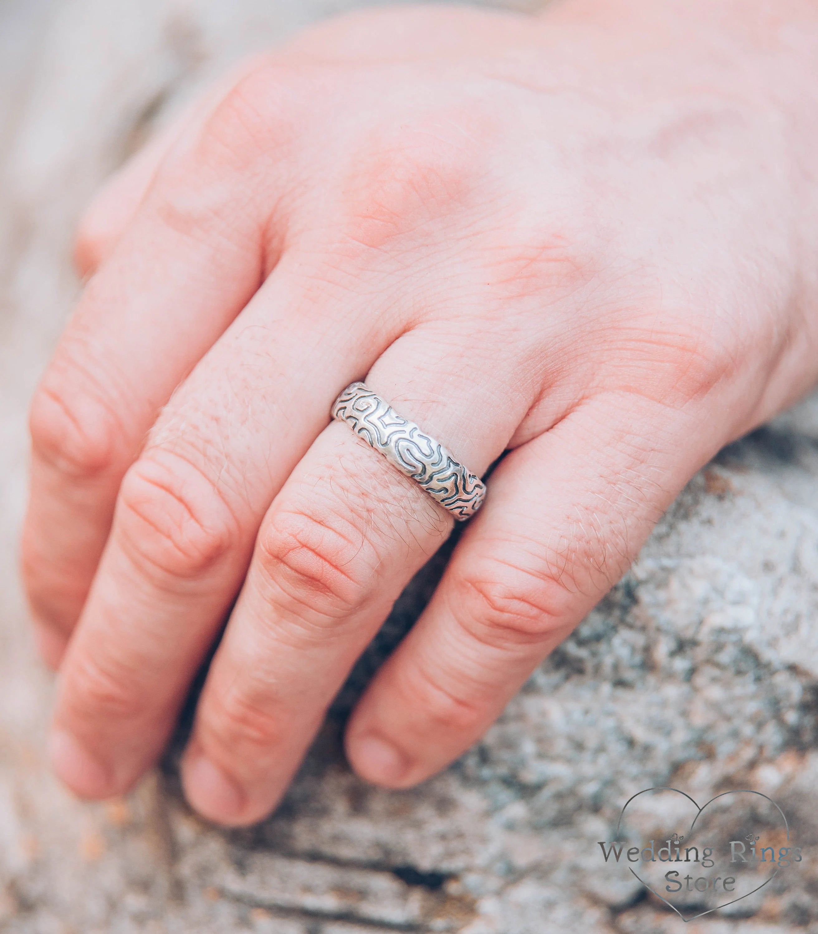 Durable 6mm Sterling Silver Ring with geometric pattern