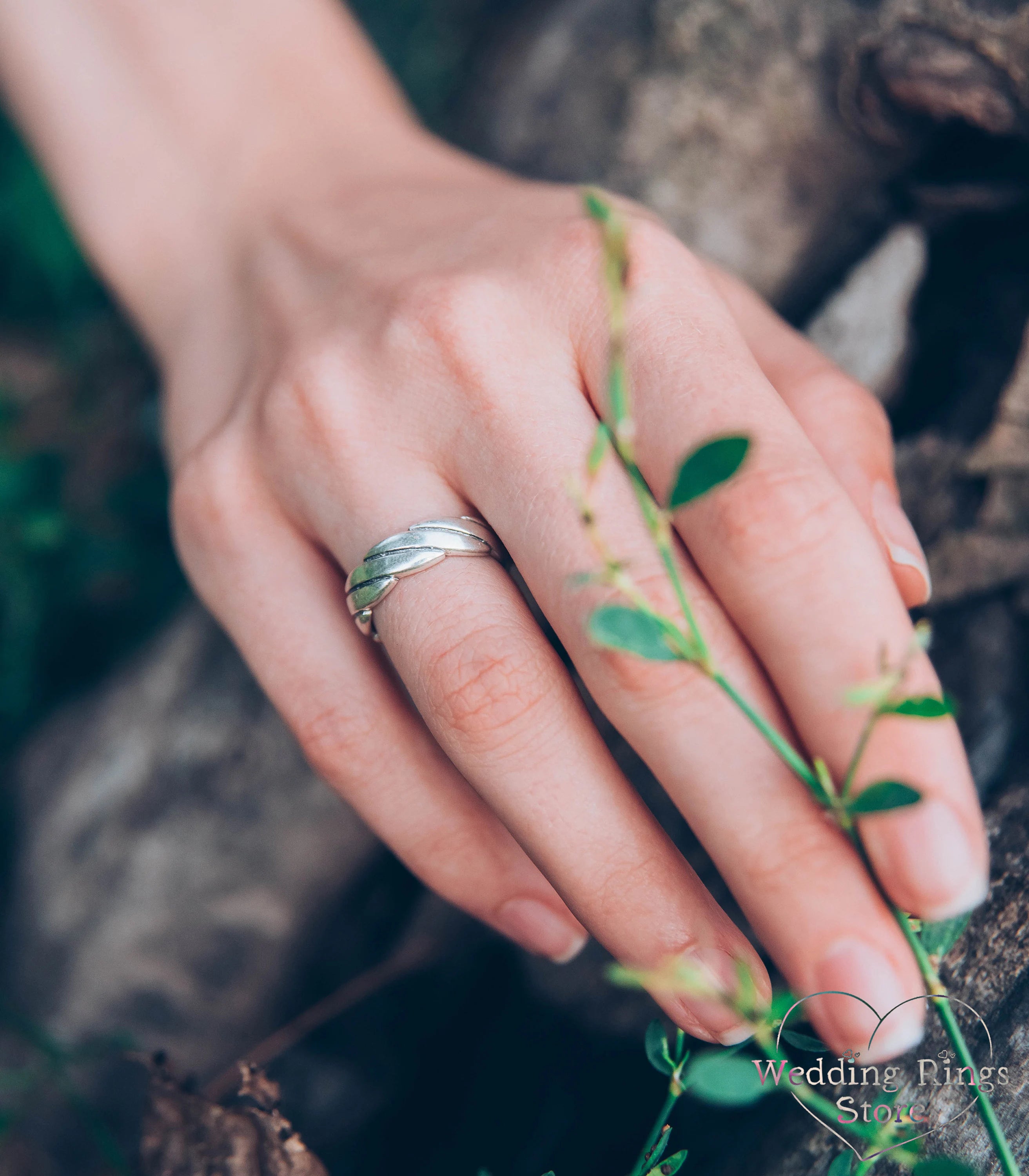 Intertwined Wavy Silver Wedding Ring Unisex