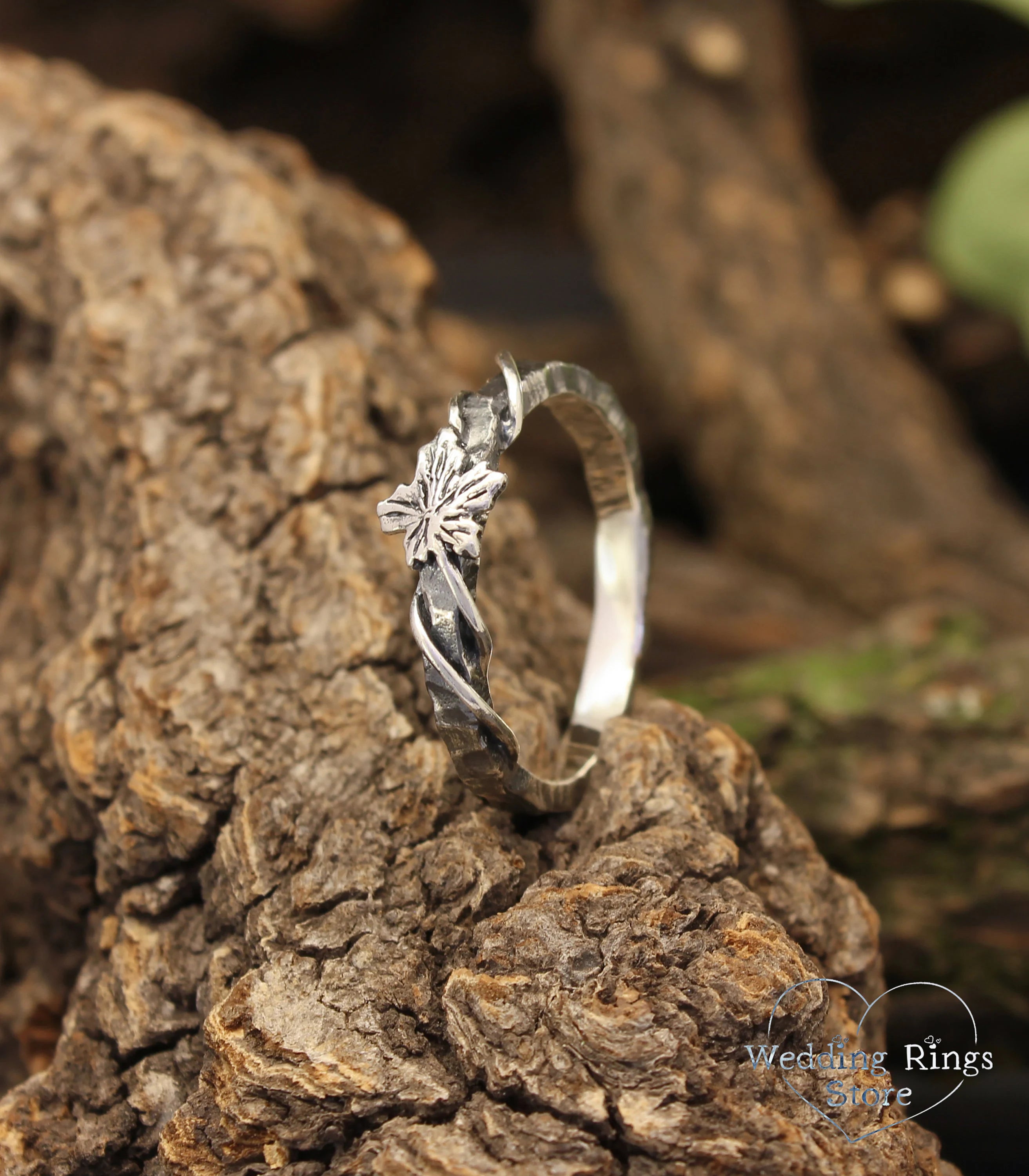 Silver Hammered Wedding Ring with Maple Leaf