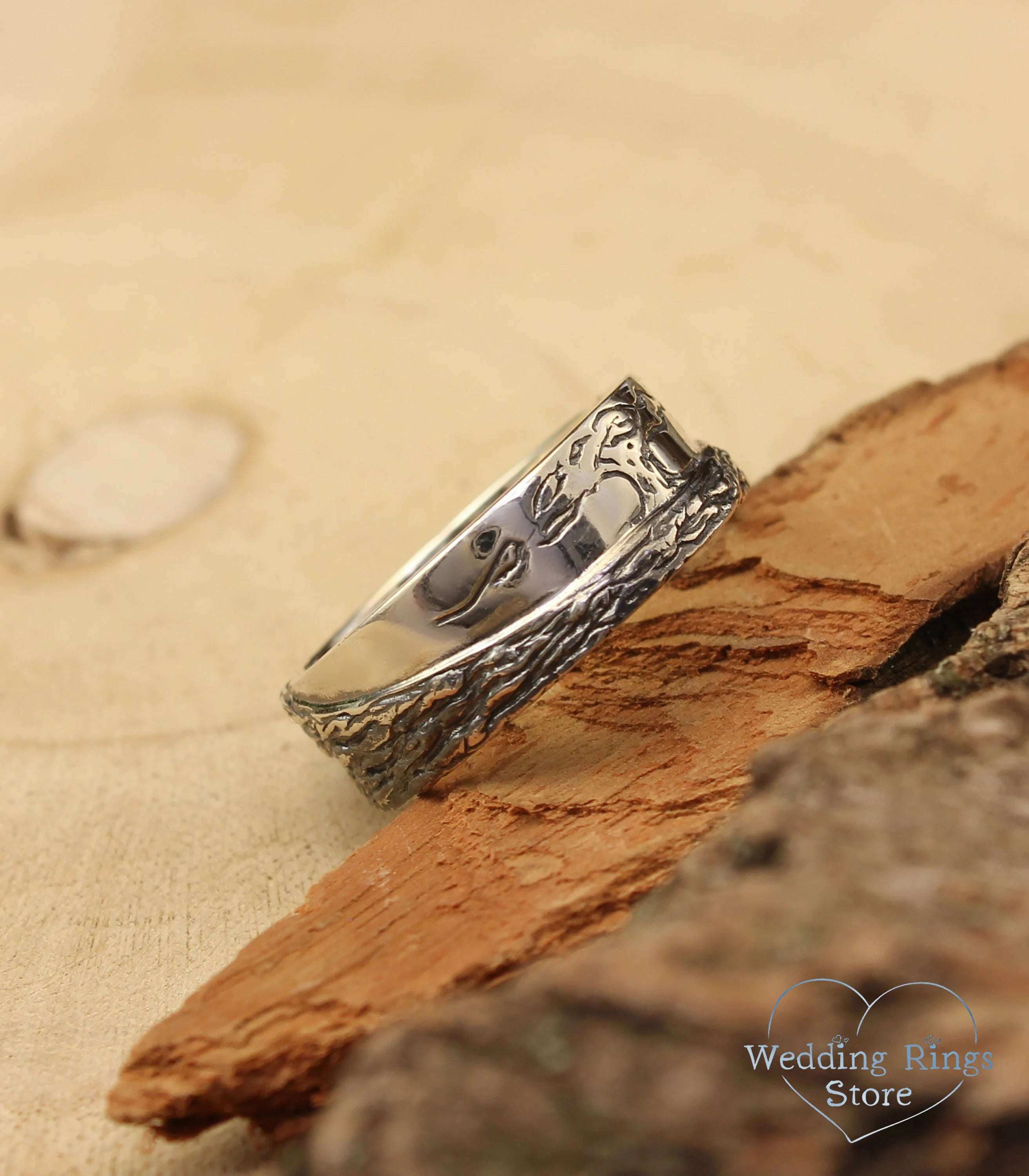 Engraved Tree and Woodbark Silver Men's Wedding Band